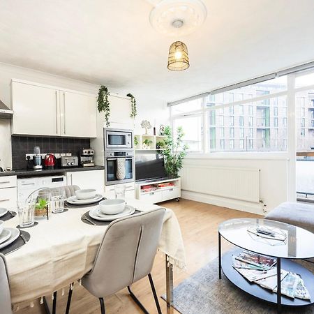 Trendy 4 Bed Apartment Near Vibrant Shoreditch W Balcony And Walking Distance To Tube ลอนดอน ภายนอก รูปภาพ