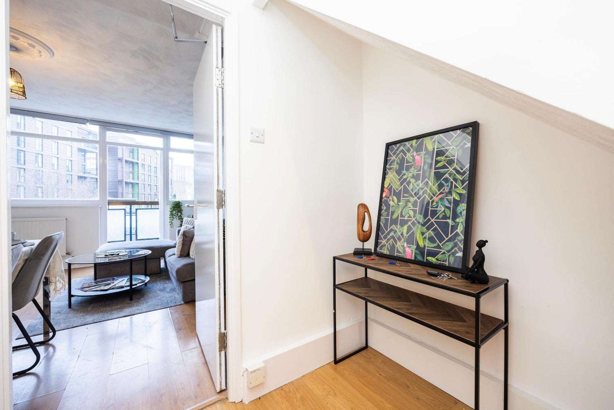Trendy 4 Bed Apartment Near Vibrant Shoreditch W Balcony And Walking Distance To Tube ลอนดอน ภายนอก รูปภาพ
